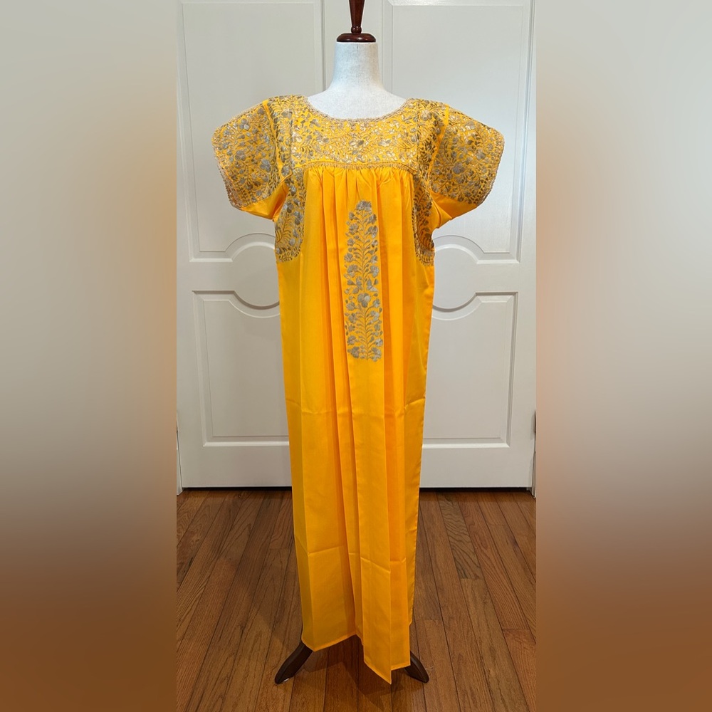 San Antonino Maxi Dress,Oaxaca Mexican dress.Hand Embroidered with Silk Thread.